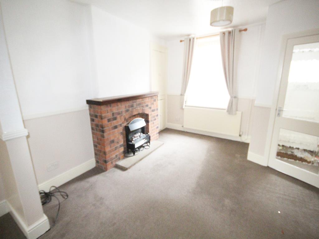 2 bedroom mid terrace house To Let in Barnoldswick - IMG_5522.jpg